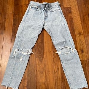 Levi’s wedgie fit light wash jeans size 27 EUC